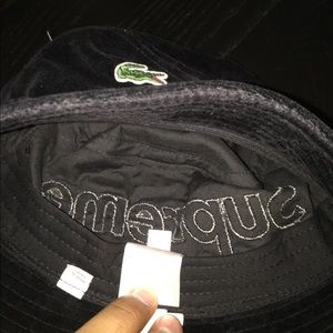 Supreme Lacoste bucket hat